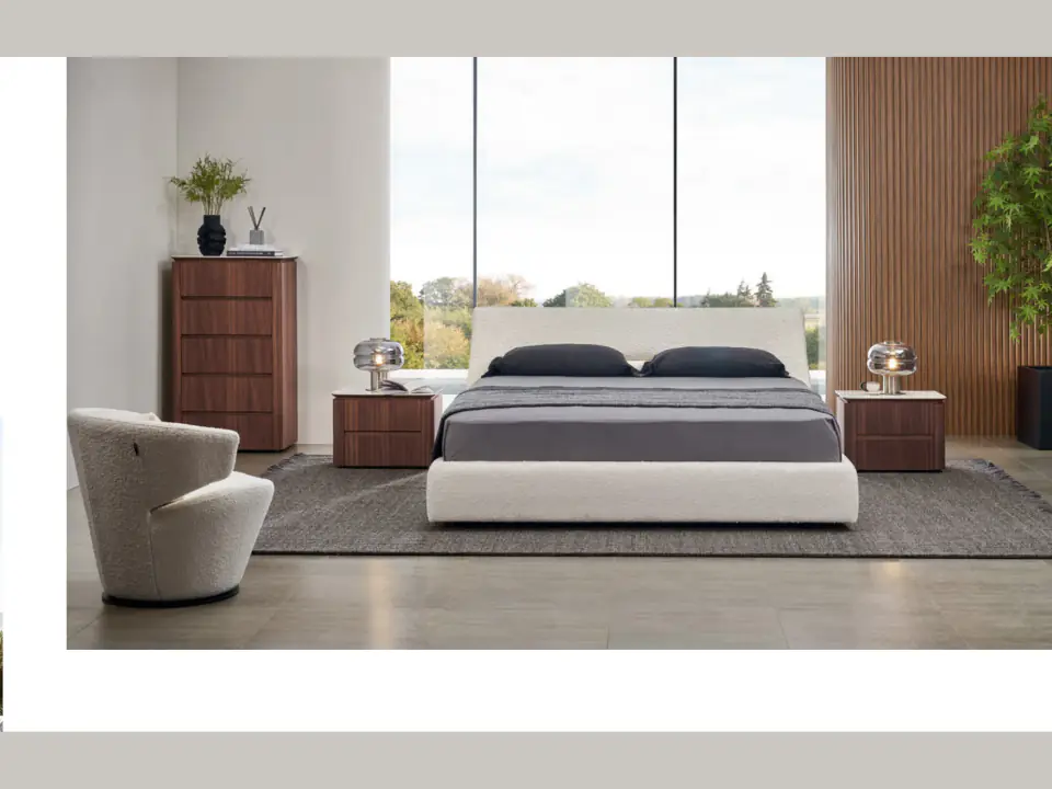 GC2227 Bed