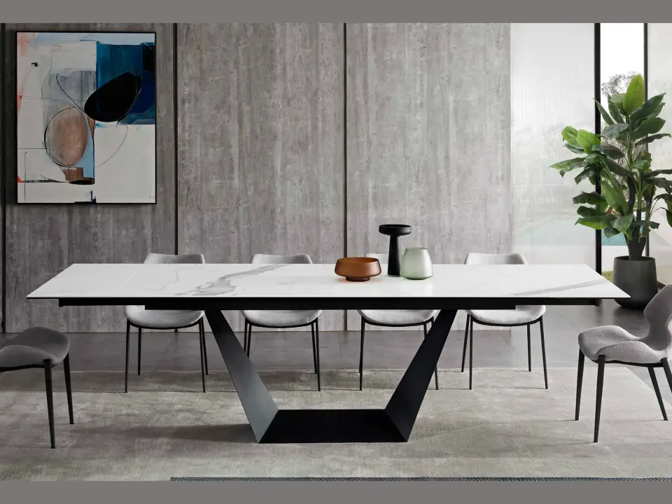 DT713 Dining Table